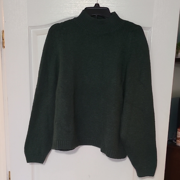 Old Navy Sweaters - Old Navy Dark Green Mockneck Sweater